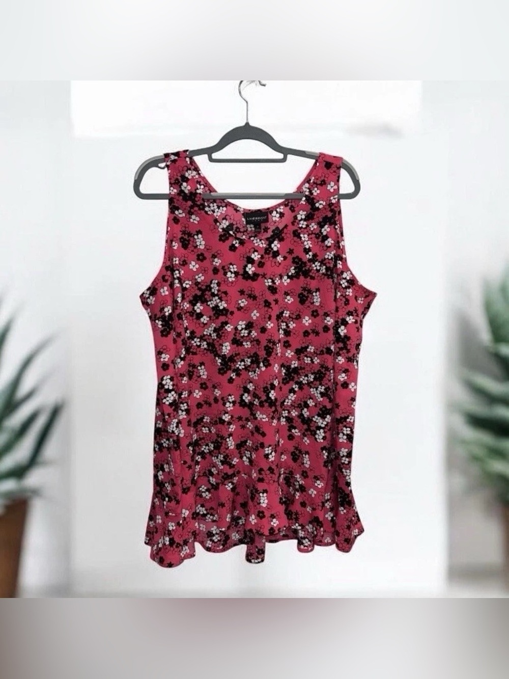 Lane Bryant Pink Black Floral Ruffle Hem Sleeveless Blouse Plus Size 20 New